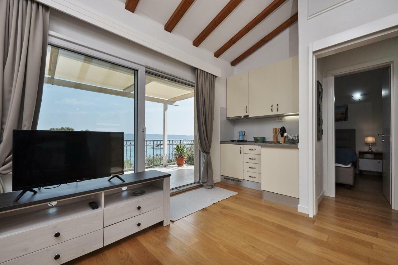 Beach House Blue Lagoon Okrug Gornji Exterior photo